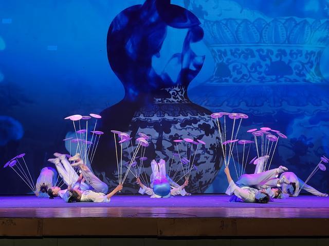 转碟（碟花之恋）