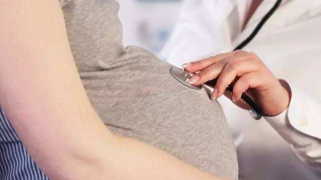 中国计生协回应未婚人群人工流产干预：助青少年避免意外怀孕