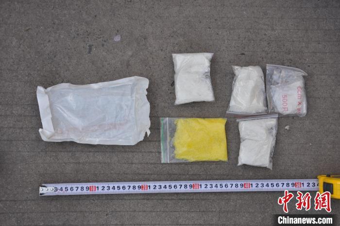图为缴获的毒品。 临汾警方供图