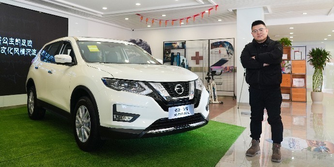 四缸的郑州日产奇骏·荣耀，18万多能落地值不值？