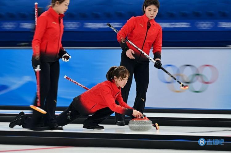 冬奥女子冰壶循环赛 中国队8 4英国获第三胜 凤凰网