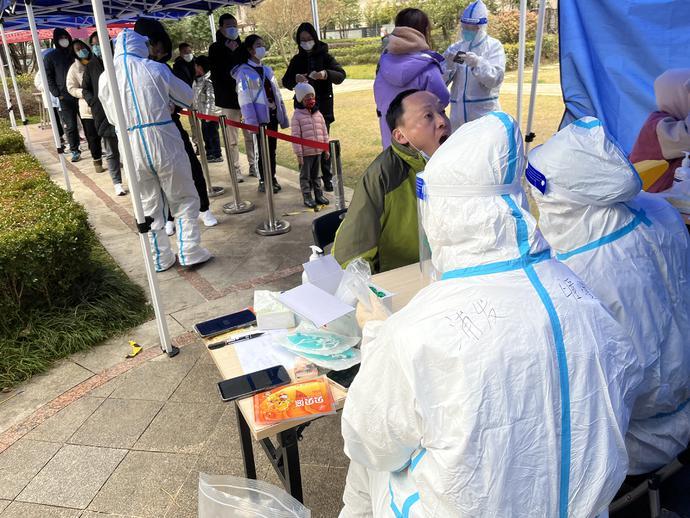 青年志愿者战疫先锋队 浦发银行苏州分行志愿者用行动诠释责任担当