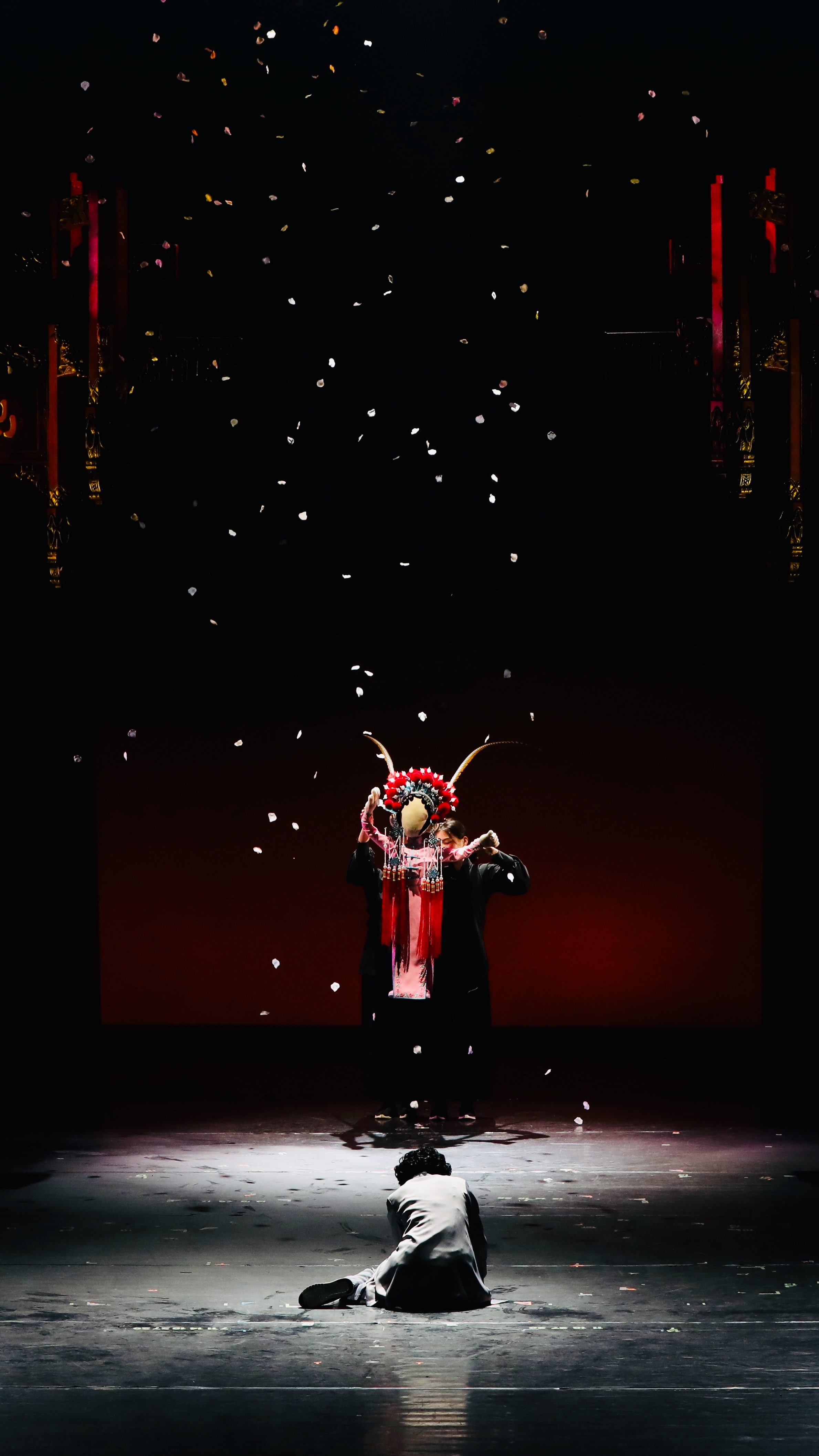 话剧《主角》亮相西安 讲述“秦腔皇后”忆秦娥四十年沉浮