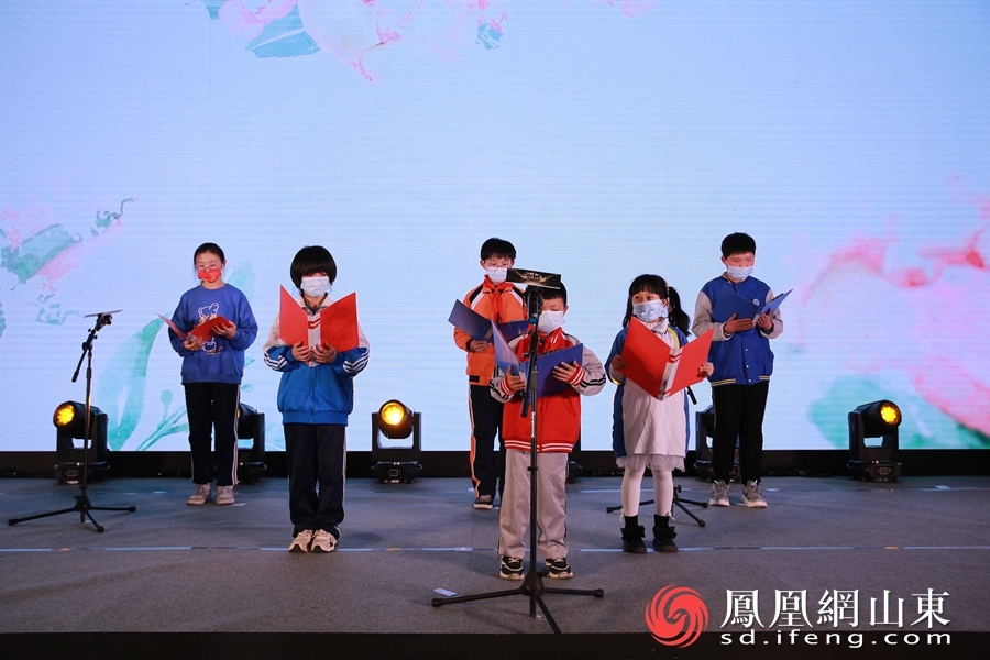 传递爱与希望,筑就美好未来!“成长天使计划——公益之夜·点亮爱”公益晚宴成功举行