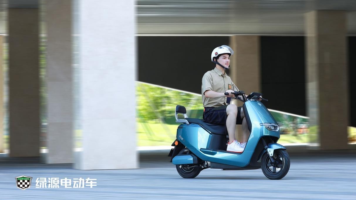 目前,绿源液冷超续航系列有有inno5,inno7,moda3,s30等产品.