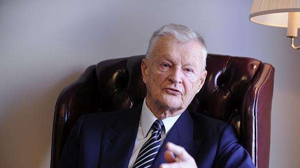 ս������������Ϊʲô�������ڿ�����Χ������������Ϊ�б�̥