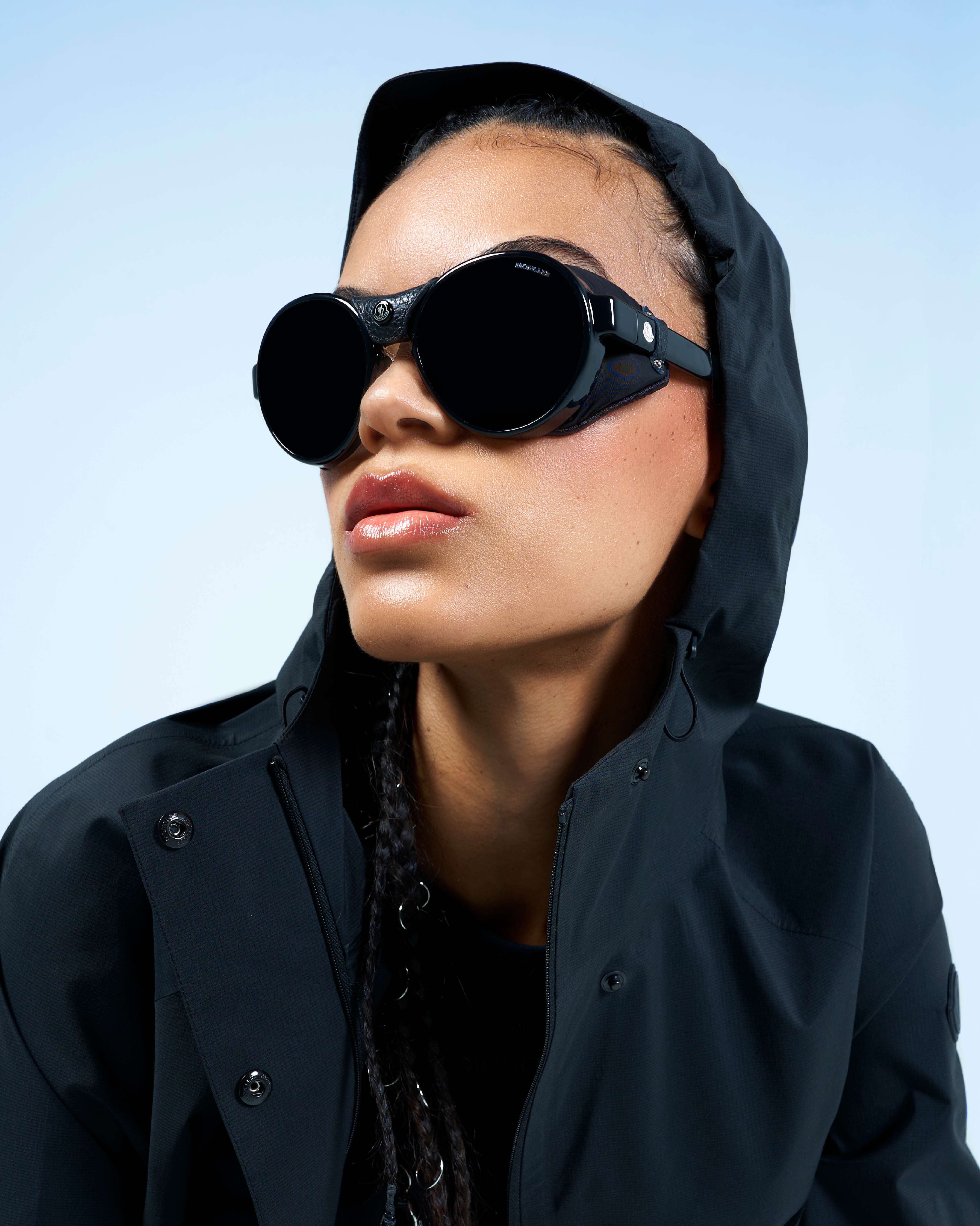 盟可睐moncler 2022春夏系列之matt black暗黑哑光_凤凰网