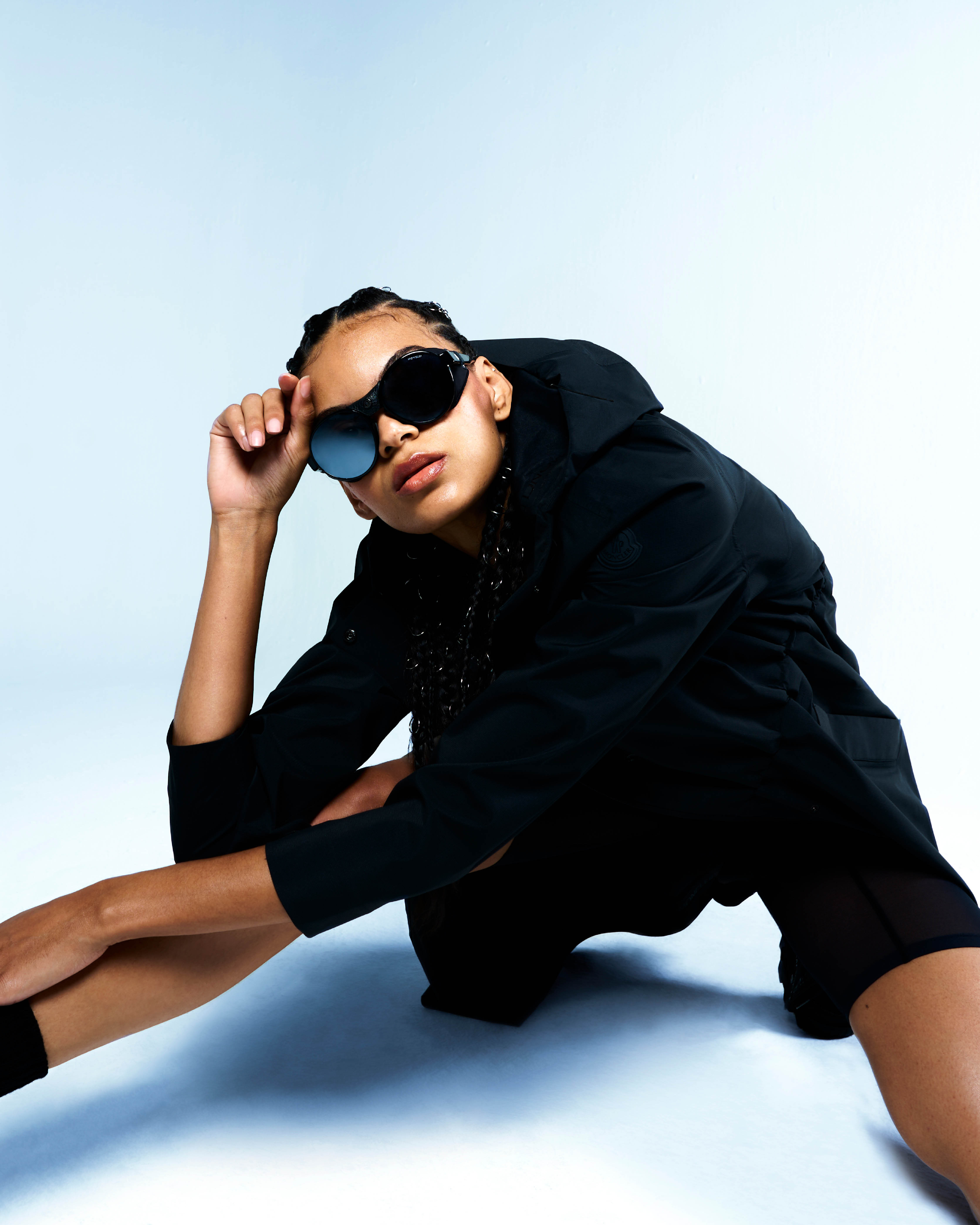 盟可睐moncler 2022春夏系列之matt black暗黑哑光_凤凰网