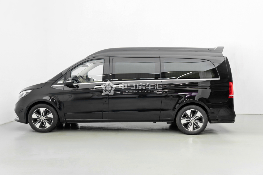 2022款奔驰v260商务车高顶全隔断      