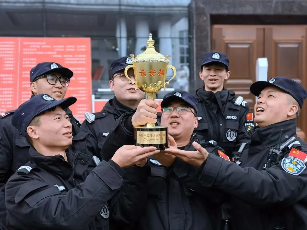 67学习贯彻全市公安局长会议精神改革奋进启新程担当作为铸荣光武陵