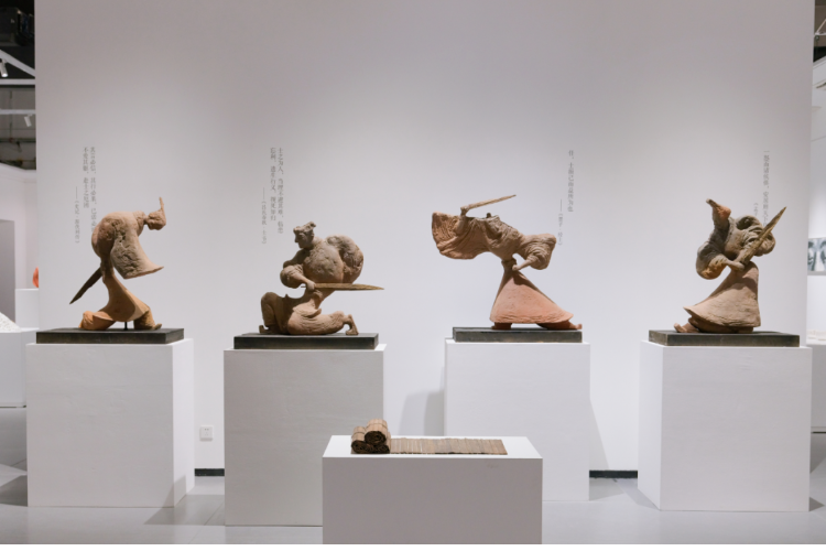 “瓷的精神”——2021景德镇国际陶瓷艺术双年展开幕