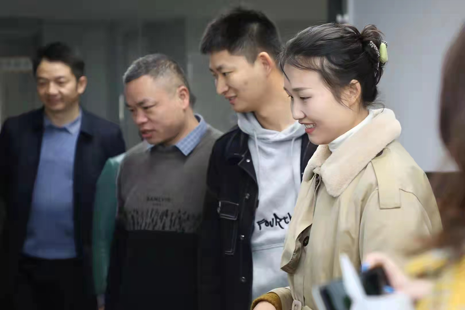 “非遗”传承人付先斌：一块树根上雕琢客家“中国画”