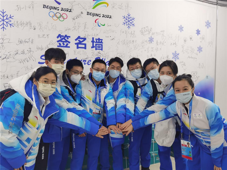 石家庄铁道大学志愿者在志愿者之家