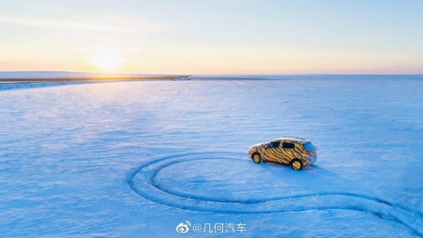 几何汽车官宣新车！而在2017年3月8日前夕，在职基金经理共有1459位，其中女性329位，占比22.48%。 
 (完)
  </p>
<p>
	<strong>5、接种率下降致南非大批新冠疫苗面临过期销毁风险</strong></p>
<p>当年还是15、16岁的时候带5岁表妹出去玩，大过年的到一烟花店这货干净利落的喊了声“妈妈，我要买这个！  &rdquo;　　女嘉宾：&ldquo;&hellip;&hellip;，下面我说说我的那个他，我希望他是个富有爱心、富有孝心，富有责任心，富有包容心&hellip;&hellip;&rdquo;　　孟非：&ldquo;对不起，请你用简短的话形容！ 对此，山西省太原市人民检察院11日召开“扛牢监督责任推进诚信诉讼”新闻发布会称，该院对各种诉讼失信行为监督纠正的同时，协同审判机关加大对诉讼失信行为的银河娱乐网址处罚力度。此外，还有消息称，青山控股已从摩根大通和中国建设银行获得一揽子贷款，以帮助其应对在伦敦金属交易所(LME)现有头寸的保证金追缴。  　　面对患者挂号难、就医难、入院难等问题，通过医联体可以将患者进行分流，从而疏导医院的诊压力。 初步核算，北京市2021全年实现地区生产总值40269.6亿元。 </p>
<p>
	以上关于“浙江多地飘起雪花！这些地方中到大雪局部暴雪” 的火车网天气消息来自于互联网的搜集和整理，如有不符事实之处请读者予以纠正，如果喜欢我们的内容欢迎大家通过下载百度App收藏我们！</p>
    </div>
    <div class=