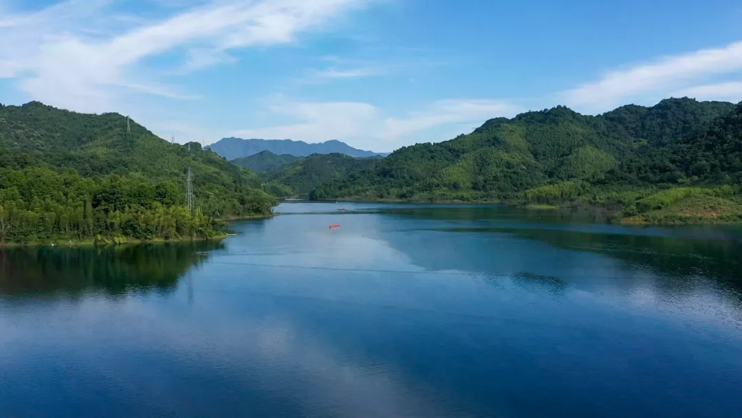 長橋垂虹連古今紀念安徽寧國河瀝溪橋落成五百年