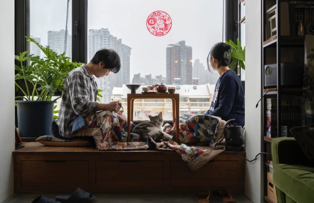 北漂十年买下39㎡老破小,改成两室两厅还带20㎡露台_凤凰网