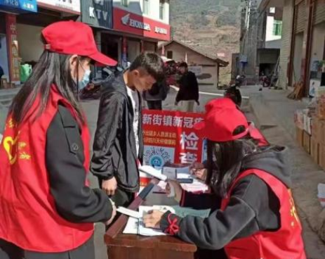 江西中医药大学2000余名大学生投身“返家乡”社会实践