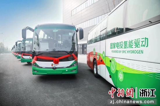氢能源客车。 张落雁 供图