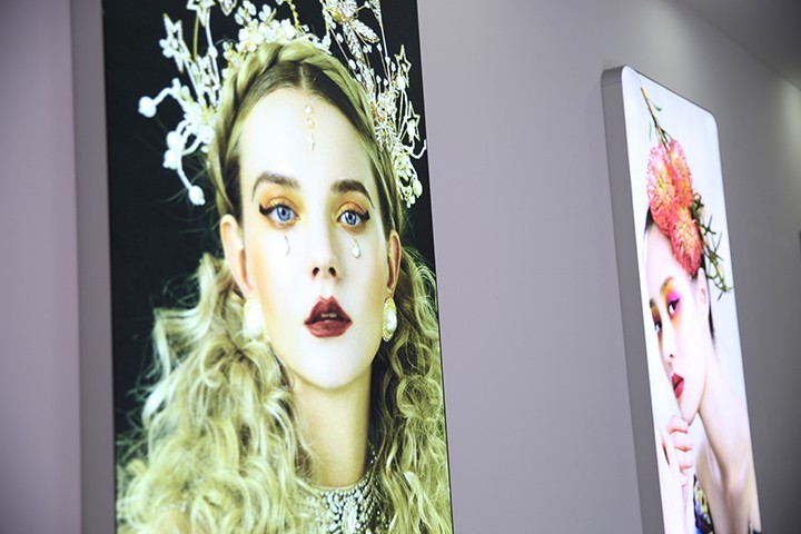 在艾尼斯学化妆有什么内幕吗会被诱导消费吗