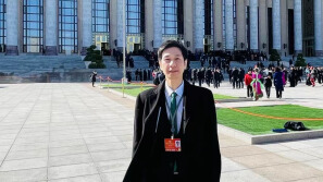 吴杰庄：带了一颗“感恩的心”到北京，感激内地援港抗疫_凤凰网视频_凤凰网