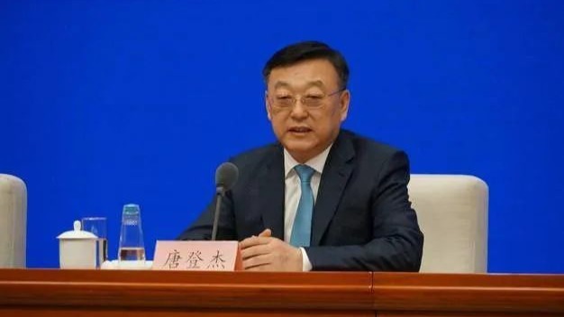 新年后首位履新的部长！唐登杰任民政部部长，曾是上海最年轻副市长_凤凰网