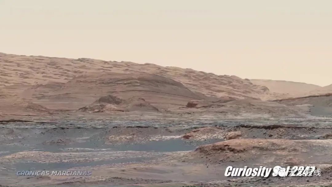 3张漂亮的火星表面图，这里的岩石和地貌很独特