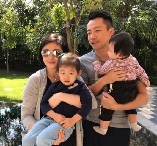 台媒曝孩子抚养权仍归大S 前夫汪小菲只有探视权