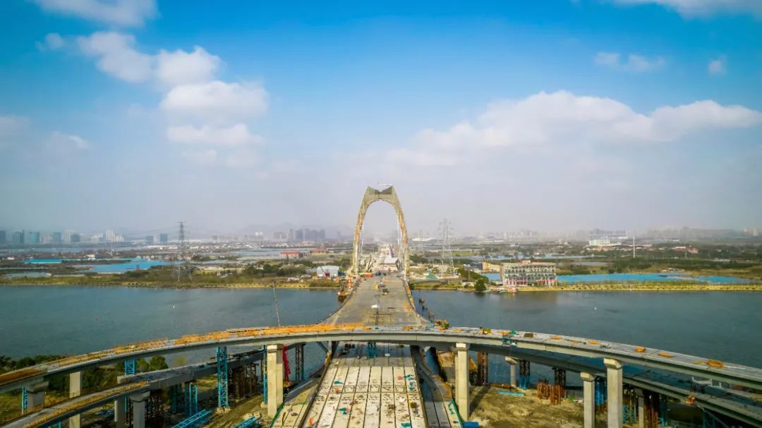 西洪大桥步入开通倒计时