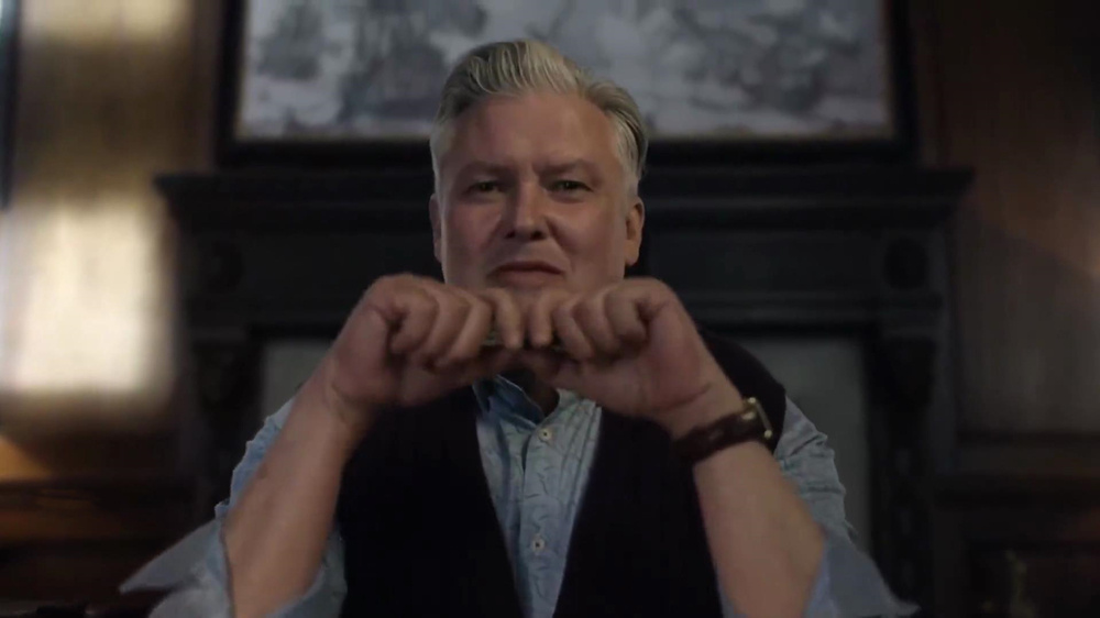 艾伦&middot;康威（康勒斯&middot;希尔 饰）