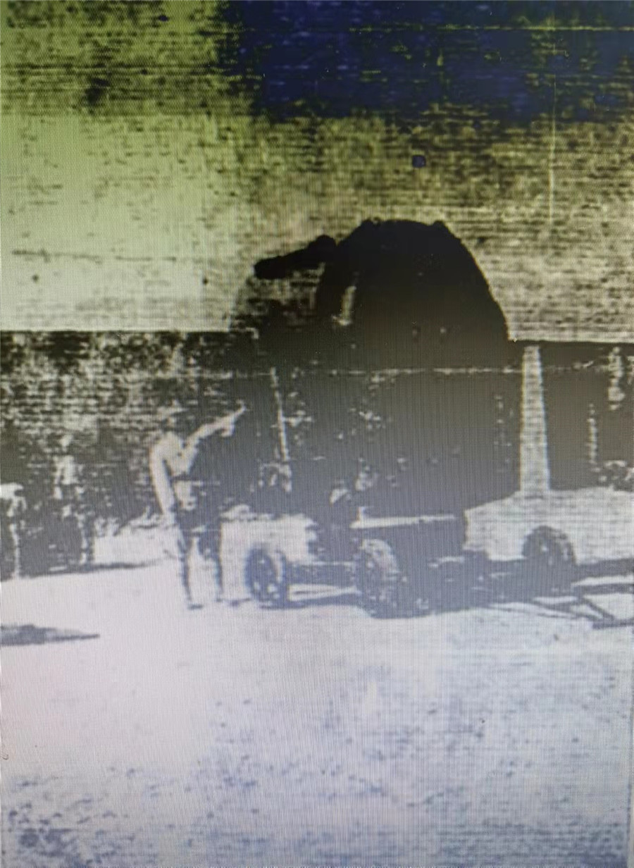 ▲抗战时期中国军队装备的防空探照灯