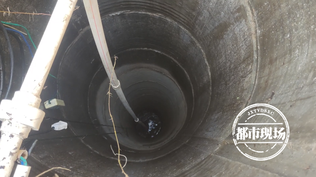 上饶一12岁女孩掉入15米深井 消防20分钟成功救出凤凰网江西_凤凰网