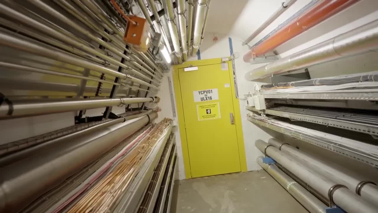 2分钟，带你看看大型强子对撞机内部环境，简直太酷了