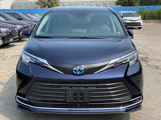 21款丰田塞纳新车集大气于一身,不需要奢华来修饰,一样能得到广大消费