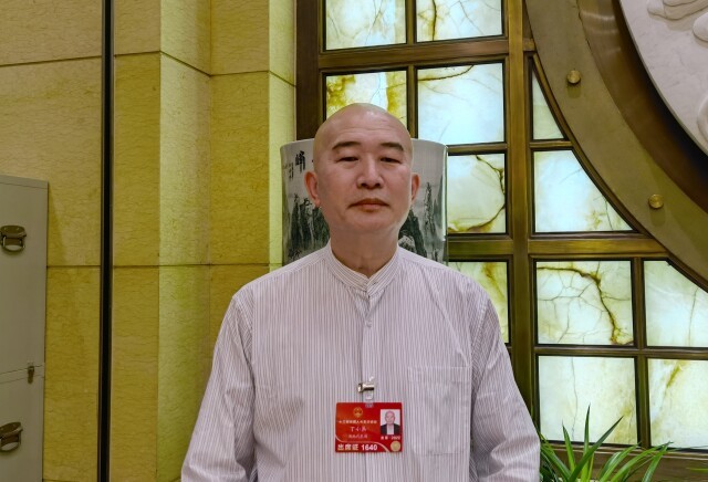 全国人大代表丁小兵加强我国动植物种质资源保护