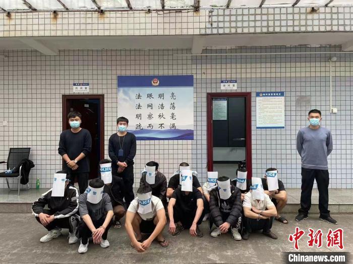 10天757名涉案嫌疑人到案海口警方严打涉“两卡”违法犯罪