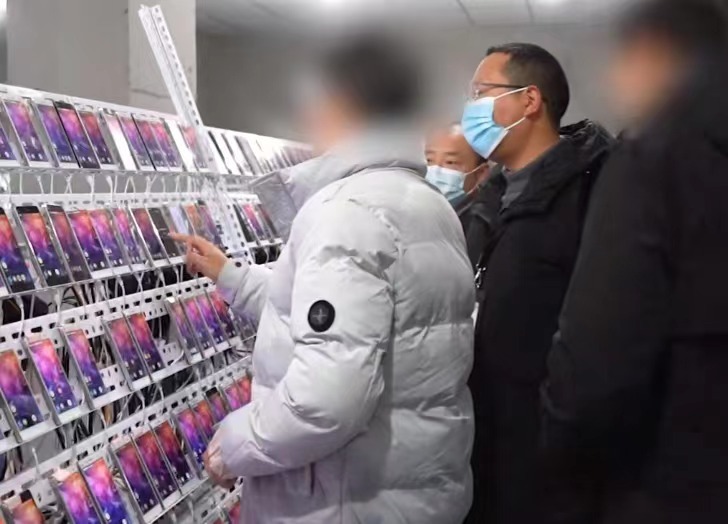 5000部手机刷量增粉 主播刷人气涉嫌违法