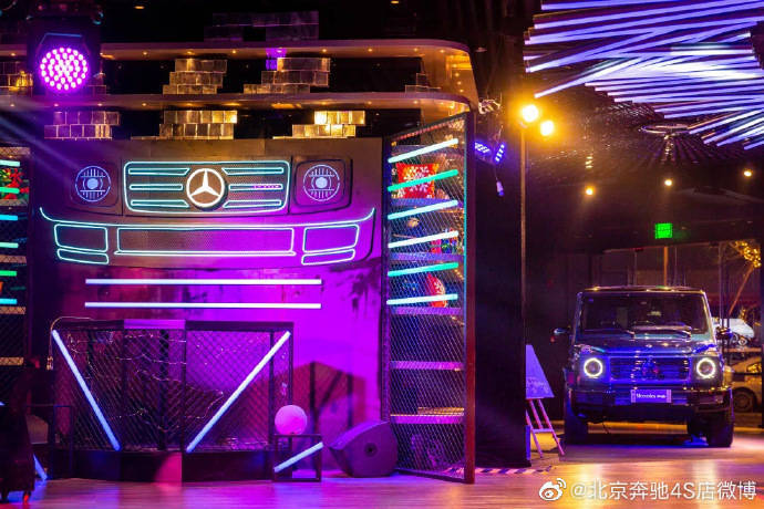 22款奔驰g500g63g350年年岁岁花相似