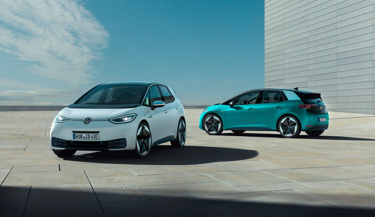 Volkswagen significantly raises electric car production forecast for 2025 |  Volkswagen Newsroom