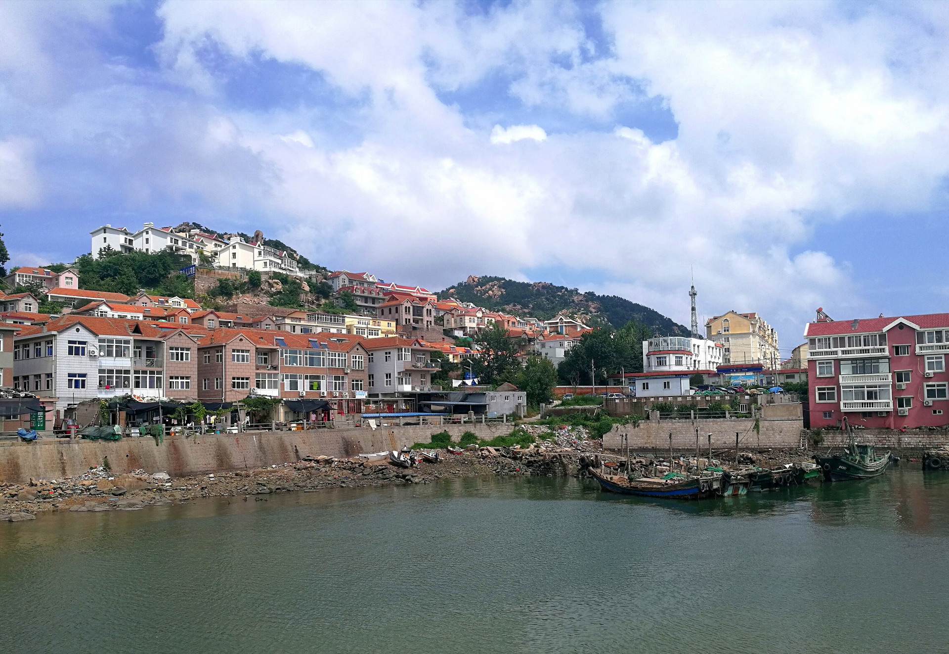 青岛刚贯通的地铁4号线，沿途都是宝藏景点！