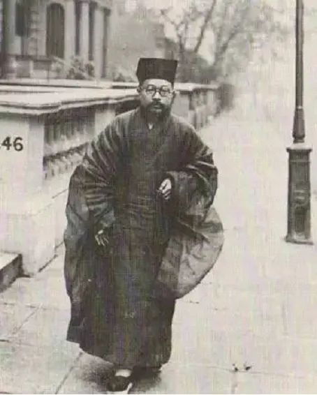 顶礼悲智深远的佛陀使者!太虚大师珍贵影像集_凤凰网