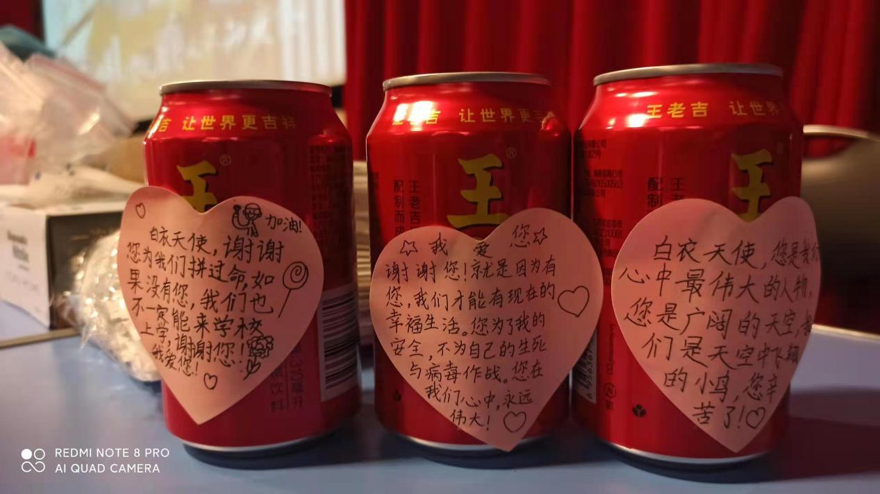 深圳按下“慢行键” 这群人却按下“加速键”