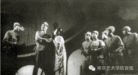 1942年1月31日至2月6日《秋子》在重庆国泰大戏院（今和平电影院）首演