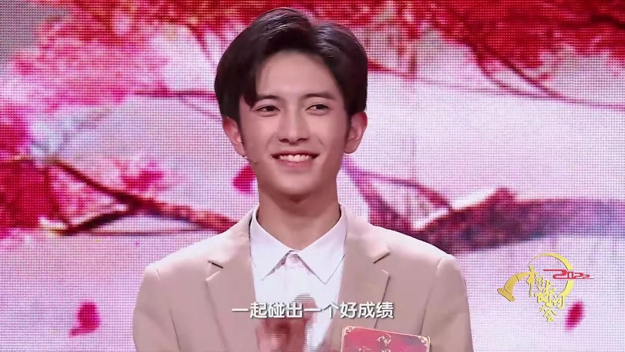 诗略大千世界气韵勃发敦煌藏经洞担任出题官