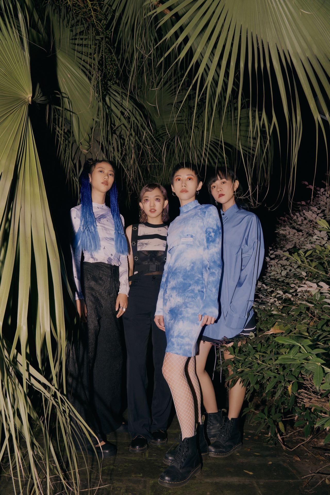 荷尔蒙小姐给理想主义者的歌永恒少年发布