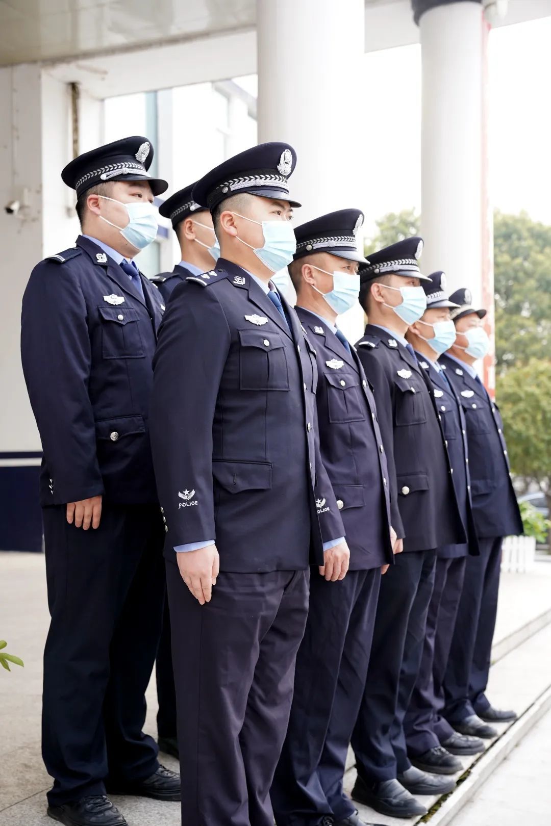 志愿者们针对当前防疫,反诈的严峻形势,武陵公安分局坚持"防疫","防诈