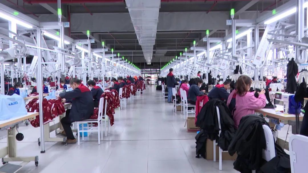 向着千亿集群进发于都县纺织服装产业华丽转身的背后