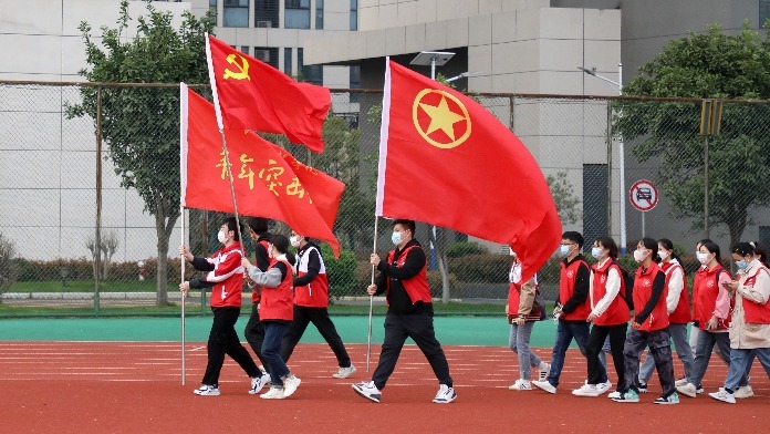 江西科技学院:志愿“微火”点亮抗疫一线