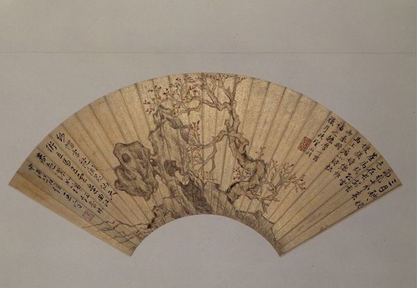 明 文徵明 《红杏湖石图》扇页 故宫博物院藏