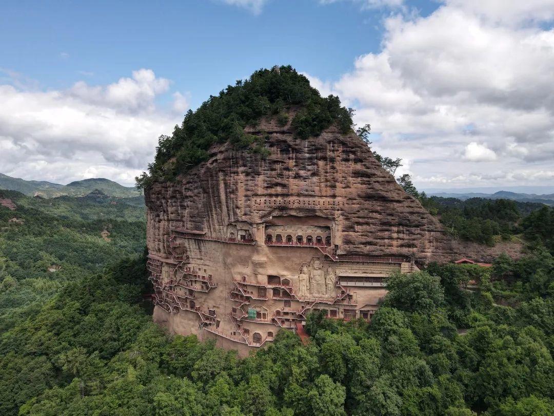 麦积山