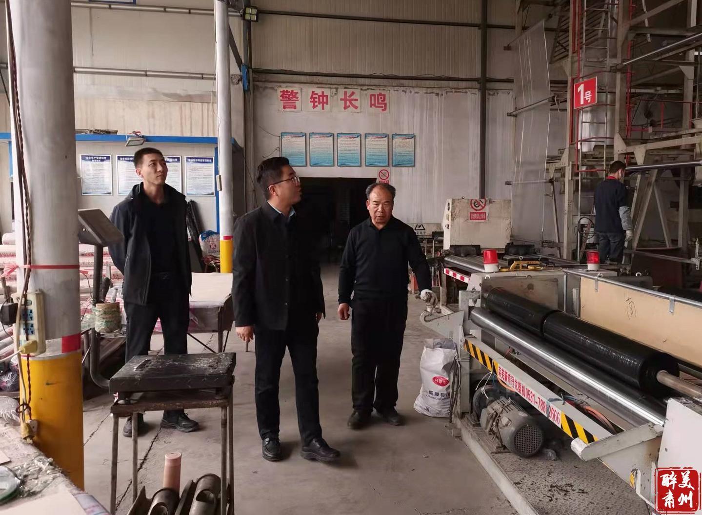 阳春三月好时节,看看肃州“辣妹子”在忙啥?